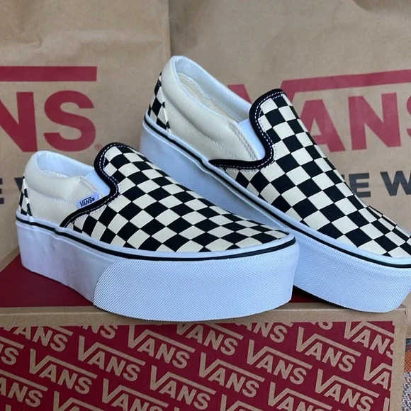 Vans WMNS Classic Slip-On Stackf Checkerboard Black/Classi
VN0A7Q5RTYQ
Platforms - Picture 4 of 16